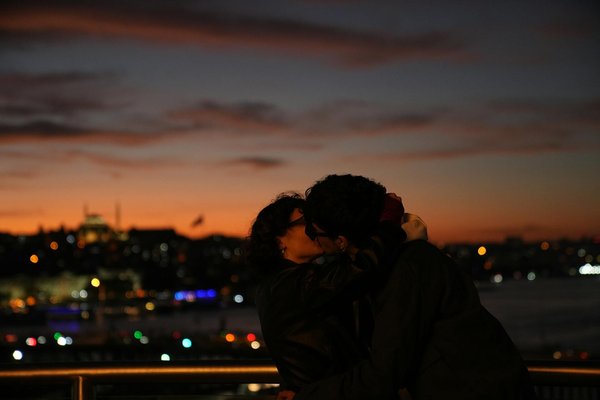 Explore scotland's timeless wonders: interactive tours of prehistoric highlands and secret treasures